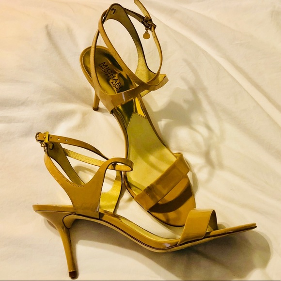 EUC Michael Kors nude patent strappy stilettos 11 - Picture 2 of 4